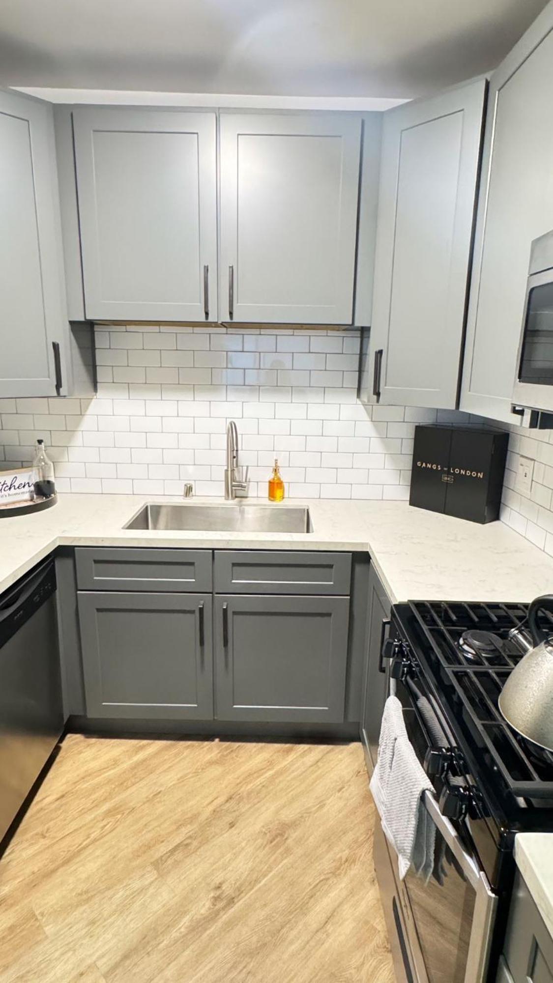 Incredible Two Bedroom Hollywood Apartments Free Parking لوس أنجلوس المظهر الخارجي الصورة